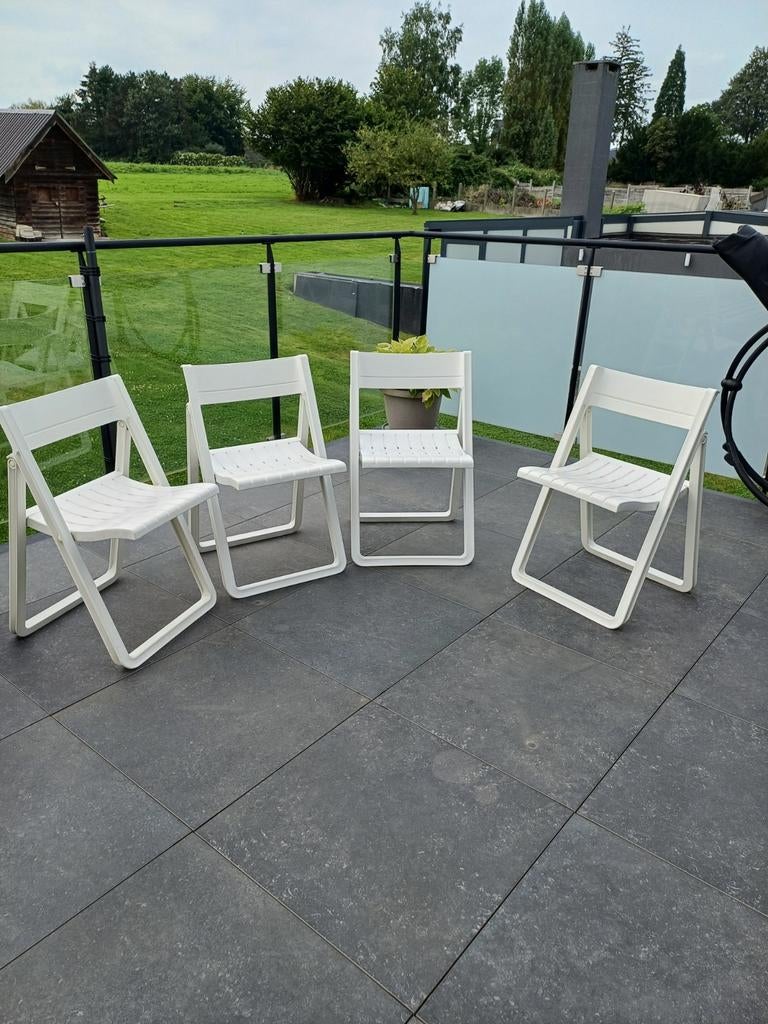 4 chaises Allibert blanches pliantes, Jardin & Terrasse, Enlèvement, Utilisé, Plastique