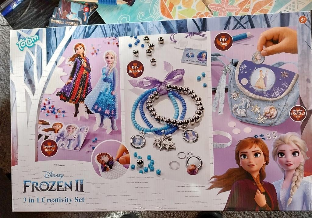 Perles à repasser, bracelet et sac à main FROZEN II, Hobby & Loisirs créatifs, Enlèvement, Comme neuf