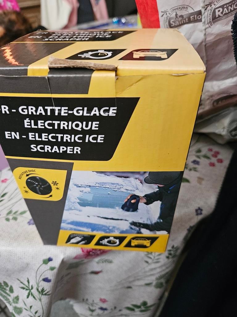 Gratte glace électrique, Autos : Divers, Enlèvement