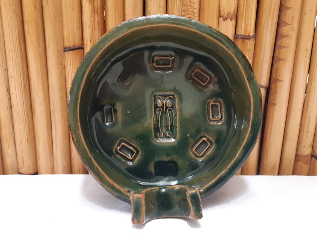Cendrier vintage 1960 rond en céramique émaillée verte hibou, Collections, Enlèvement ou Envoi, Utilisé, Cendrier