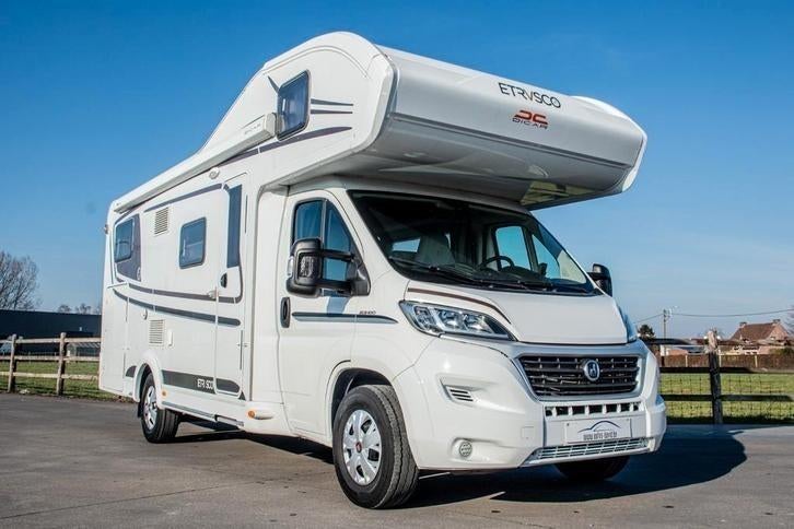TE HUUR! Camper 6 personen!!