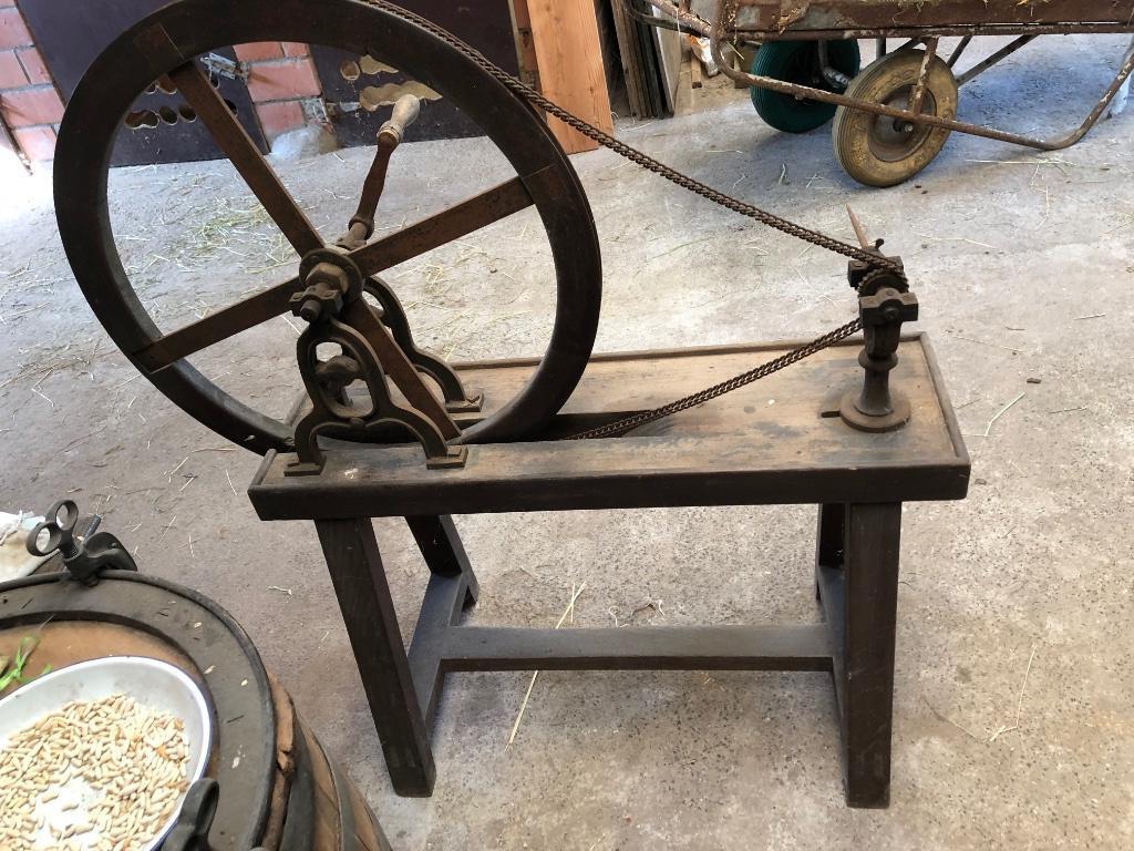 Bobijnmachine uit de oude tijd!, Ophalen