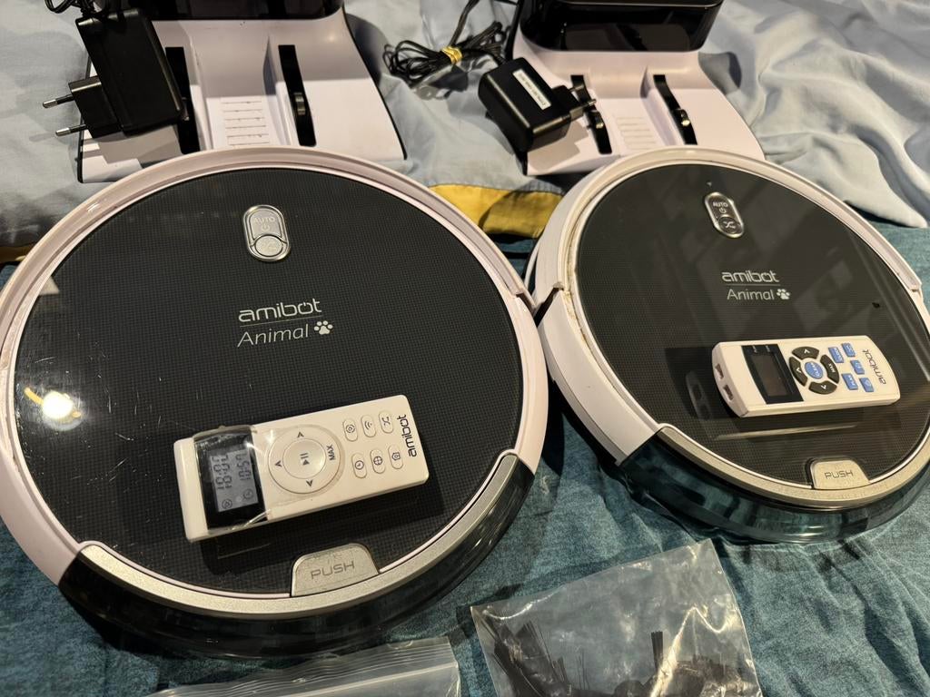 Amibot Animal aspirateur robot Voir description, Electroménager, Aspirateurs, Ne fonctionne pas, Aspirateur robot, Réservoir, Enlèvement ou Envoi