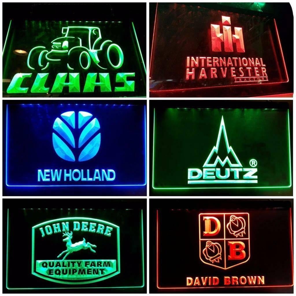 Kramer Schluter Fordson Deere tractor 3D Led verlichting, Verzamelen, Ophalen of Verzenden, Nieuw, Lichtbak of (neon) lamp