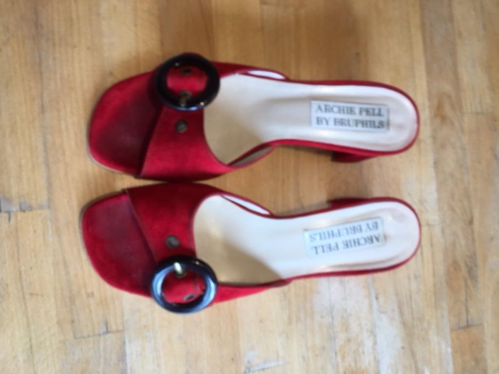 rode daim muiltjes Bruphils, maat 37, Vêtements | Femmes, Rouge, Bruphils, Enlèvement, Porté