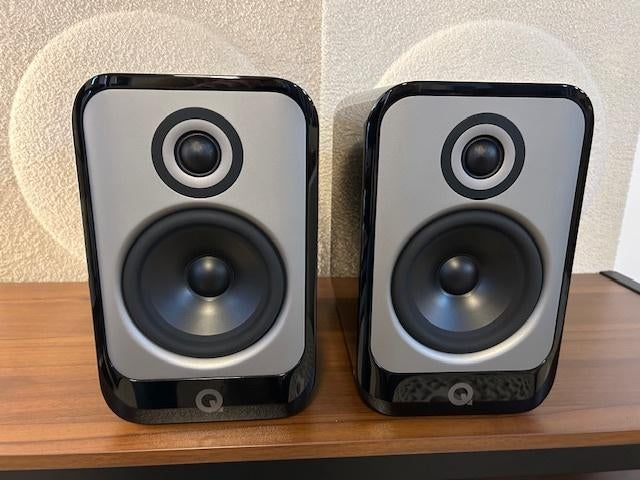 Q-Acoustics CONCEPT 30 NIEUW BOOKSHELFMAAND