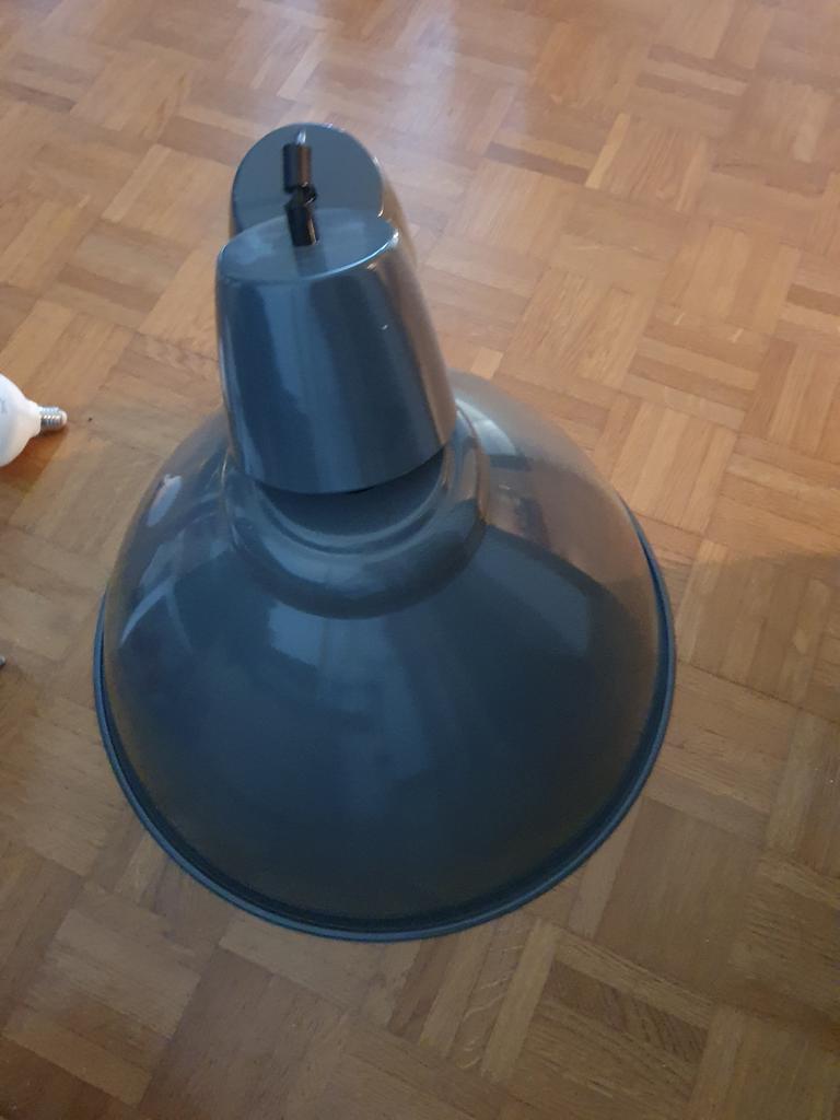 Lampe suspendue Ikea, Enlèvement, Comme neuf