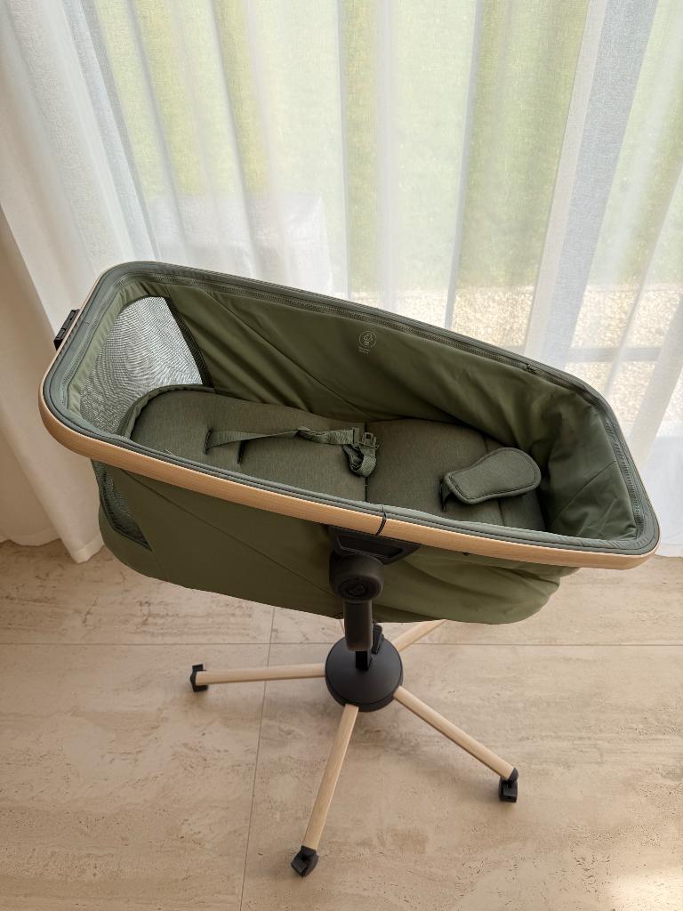 Baby wieg met wieltjes, Kinderen en Baby's, Ophalen, Zo goed als nieuw, Wieg