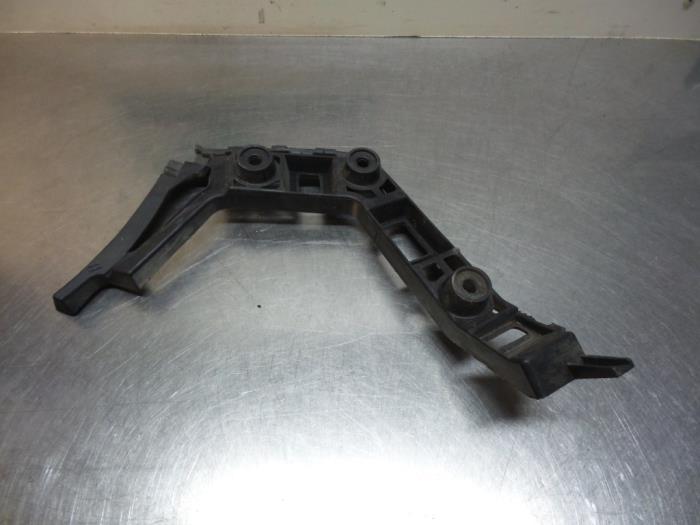 Support pare-chocs arrière droit d'un Volkswagen Golf (Golf, Autos : Pièces & Accessoires, Carrosserie & Tôlerie, -, 3 mois de garantie