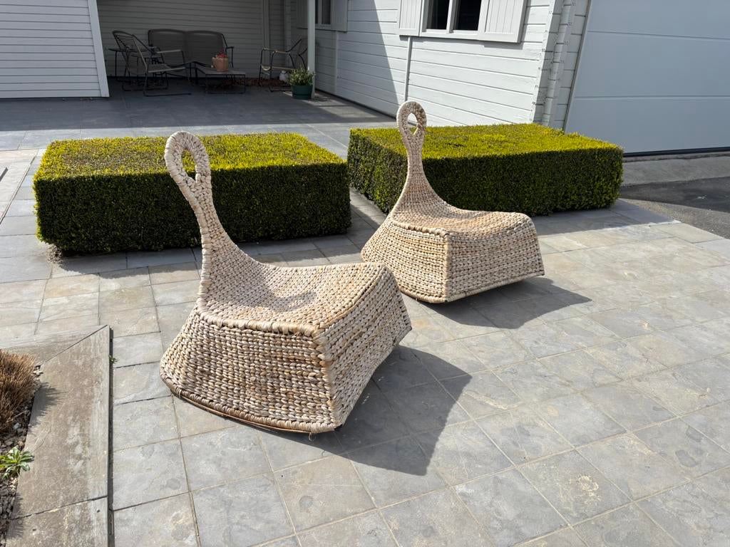 Schommel stoelen, Enlèvement