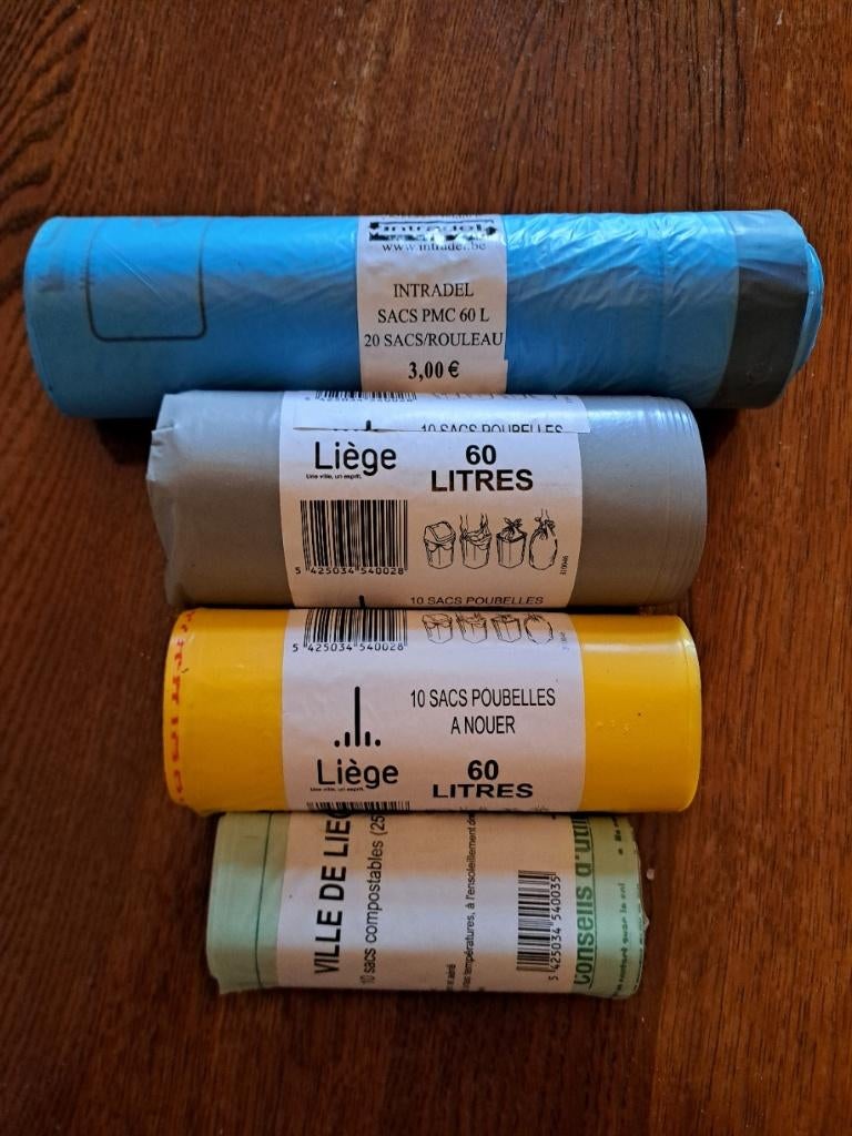 Sacs poubelle 60 L et 25 L Liège, à 60% ou 50% de leur prix, 40 litres ou plus, Enlèvement, Neuf