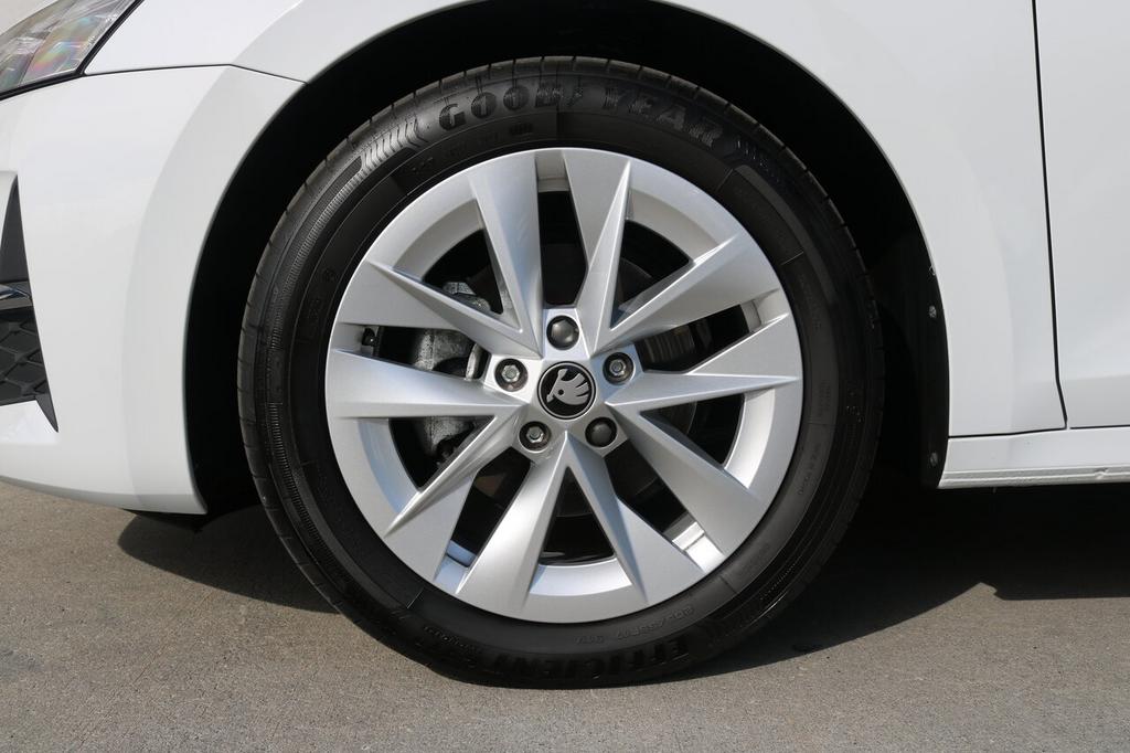 Skoda Octavia 1.5 TSI DSG, Autos, Skoda, Achat, Entreprise, Noir, 5 portes