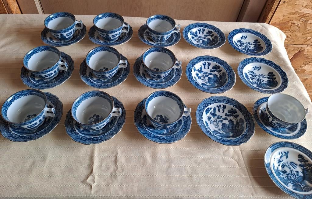 Blue Willow serviesgoed, Antiek en Kunst, Antiek | Servies compleet, Ophalen