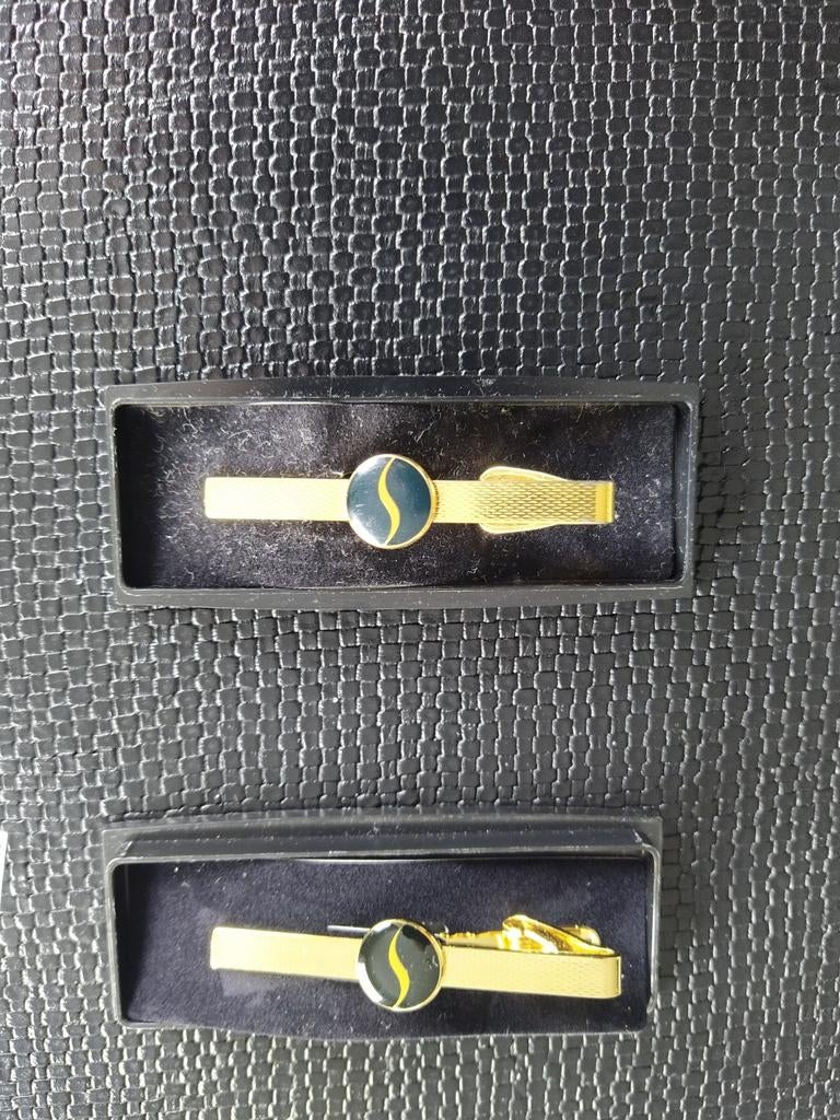 Pinces à cravates Sabena, Collections, Souvenirs Sabena, Enlèvement