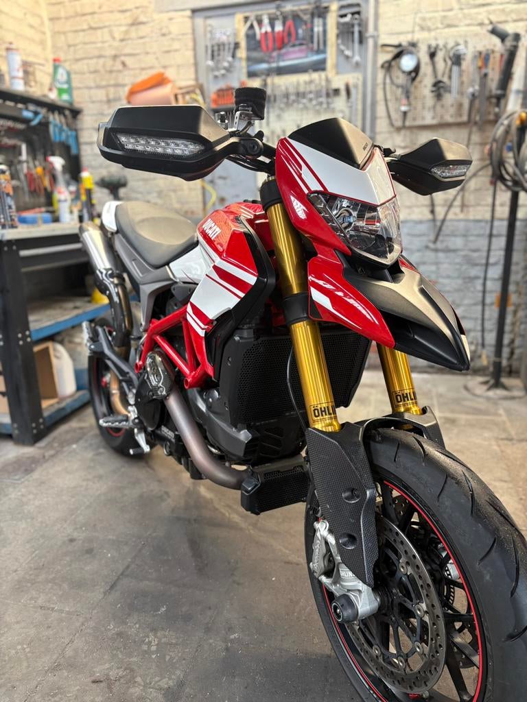 DUCATI Hypermotard 939 SP, Motoren, Motoren | Ducati, Particulier, Meer dan 35 kW