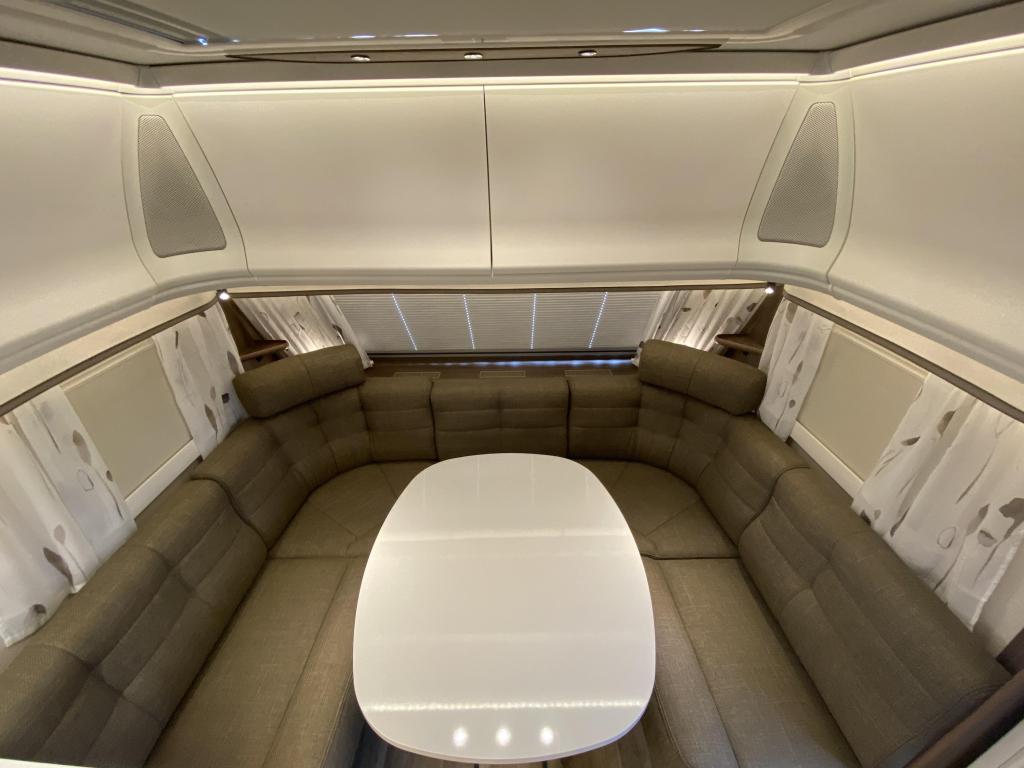 Kabe Ametist 560 GLE B2, Caravans en Kamperen, Caravans, Rondzit, Bedrijf, Kabe, 6 tot 7 meter