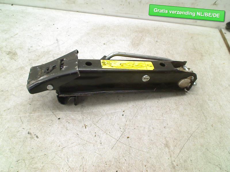 CRIC Volkswagen Polo V (6R) (01-2009/05-2022) (6Q0011031E), Autos : Pièces & Accessoires, Utilisé, De Bloemendaal 21 21
5221 EB  'S HERTOGENBOSCH, NL