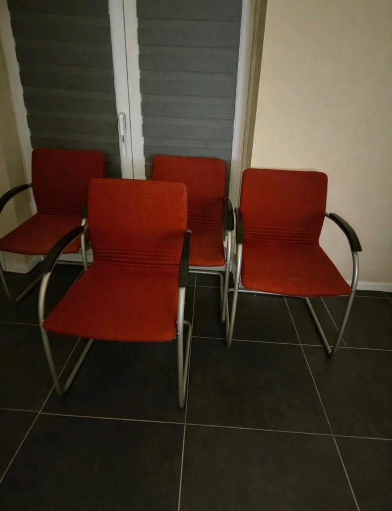 4 design stoelen – Thonet S79, Huis en Inrichting, Ophalen