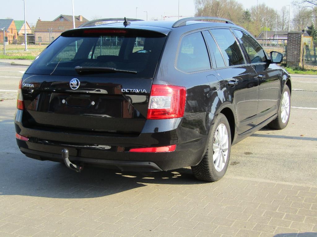 Skoda Octavia 1.0 benzine, Autos, Skoda, Achat, Euro 6, Entreprise, Boîte manuelle