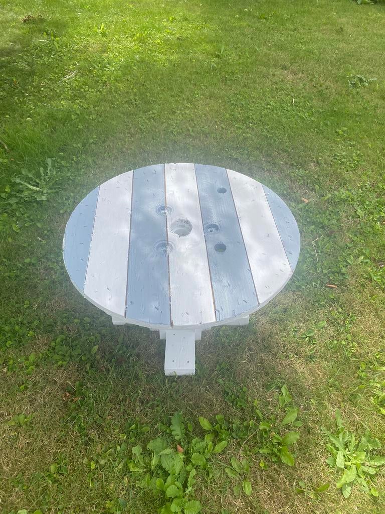 Ronde tafel, Ophalen, Zo goed als nieuw