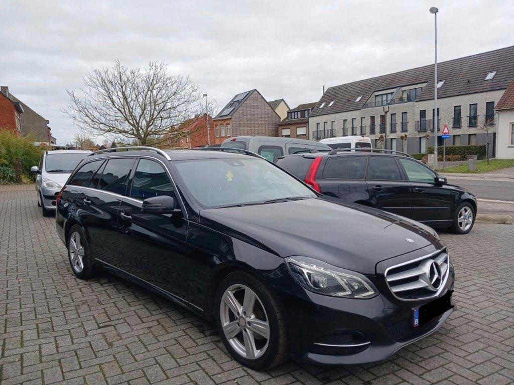 Mercedes E 2.2 Diesel Bj 2014 470000km, Auto's, Mercedes-Benz, Bedrijf, Te koop, 2200 cc, E-Klasse