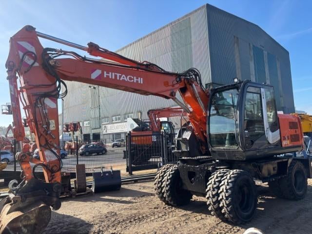 bandenkraan Hitachi ZX140W-3, Zakelijke goederen, Machines en Bouw | Kranen en Graafmachines, Ophalen, Graafmachine