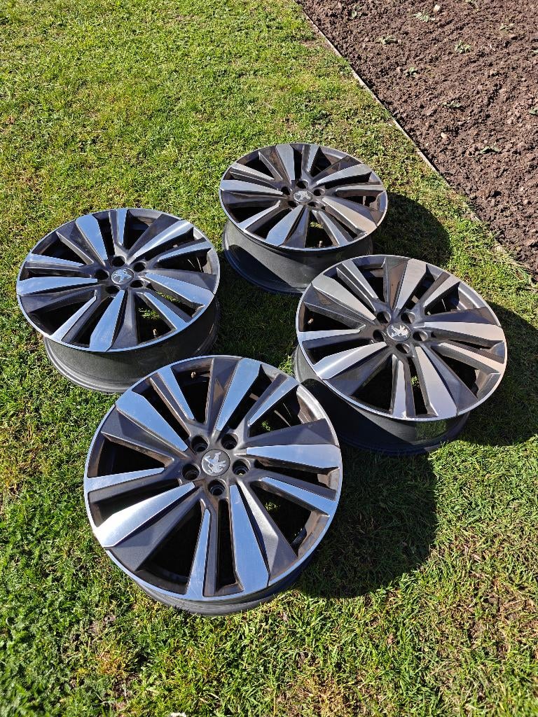 Jantes en alliage de 19 pouces, Autos : Pièces & Accessoires, Pneus & Jantes, 215 mm, 4 Saisons, Véhicule de tourisme, Utilisé