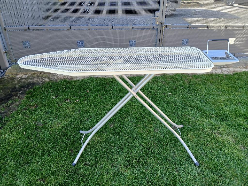 Brabantia strijkplank, Elektronische apparatuur, Strijkijzers en Strijkplanken, Ophalen