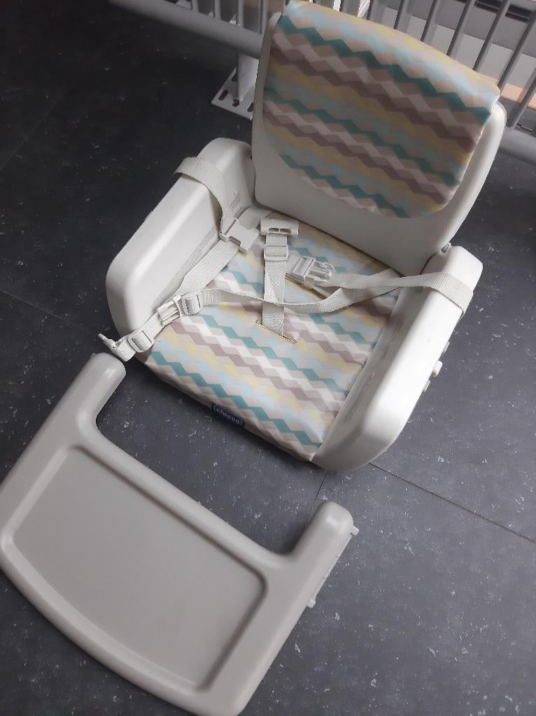 Chicco kinderstoel, Kinderen en Baby's, Ophalen, Zo goed als nieuw, Hangstoel, Gordel(s)