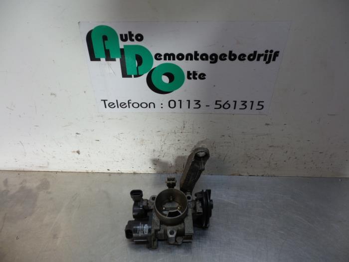 Boîtier accélérateur d'un Renault Twingo (Twingo 93-), Autos : Pièces & Accessoires, Renault, -, 3 mois de garantie, Utilisé