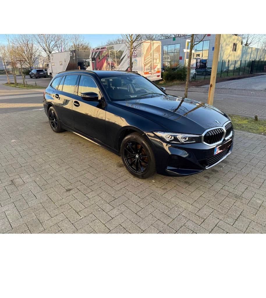 BMW 3-serie Automaat Euro 6B Diesel 2023, Auto's, Automaat, Stof, Beige, Bedrijf