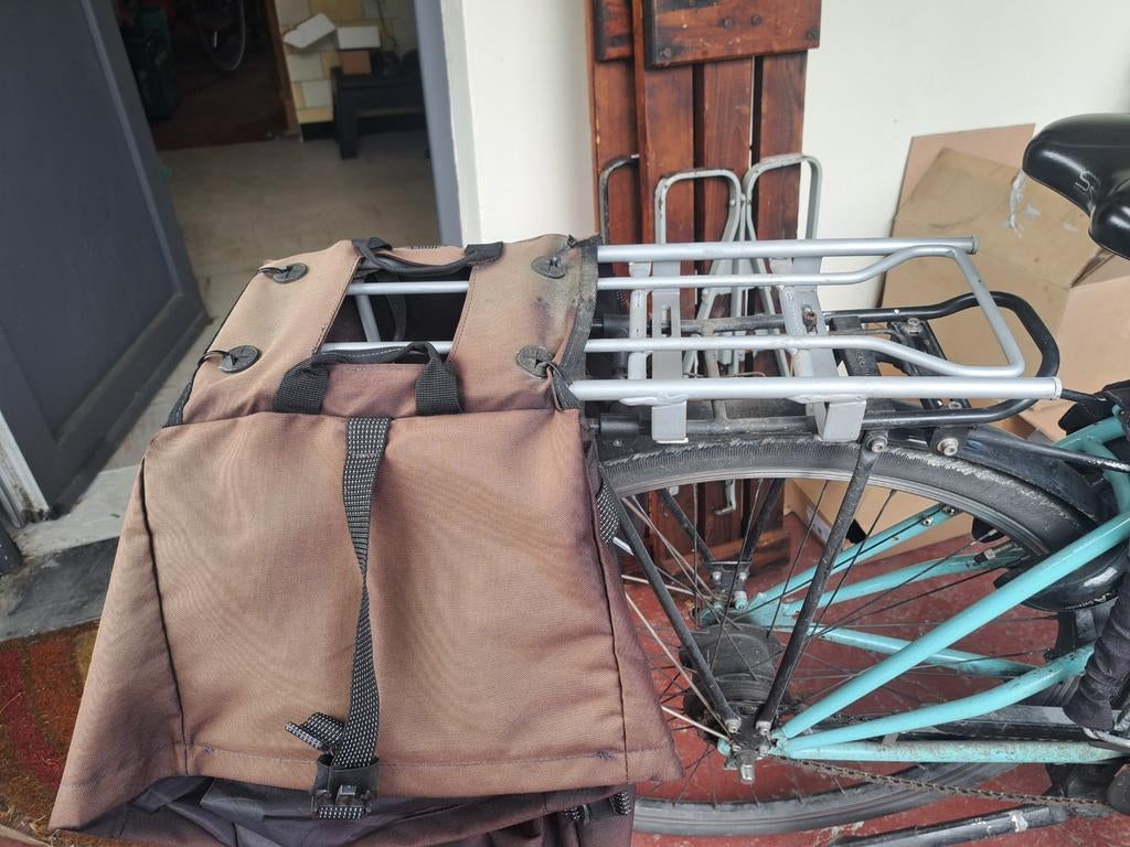 Thule yepp maxi fit easy adapter, Ophalen, Gebruikt