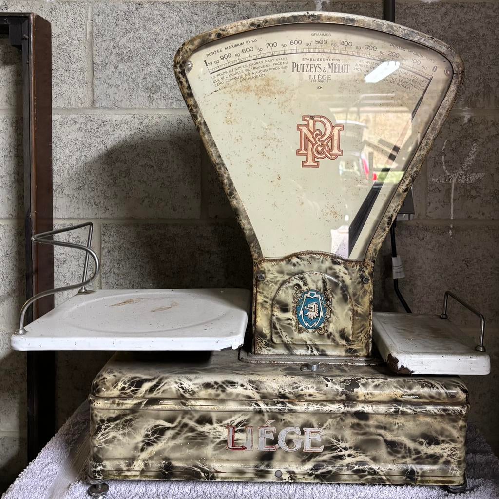 Ancienne balance de boucherie, Enlèvement, Utilisé