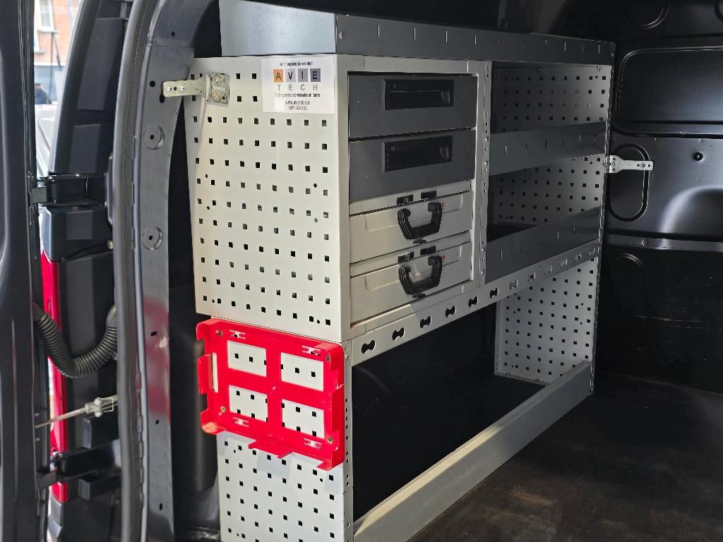 Mercedes-Benz Citan/Armoires/Couleur du métal/Garantie/Airc, Autos, Argent ou Gris, Achat, Entreprise, Boîte manuelle