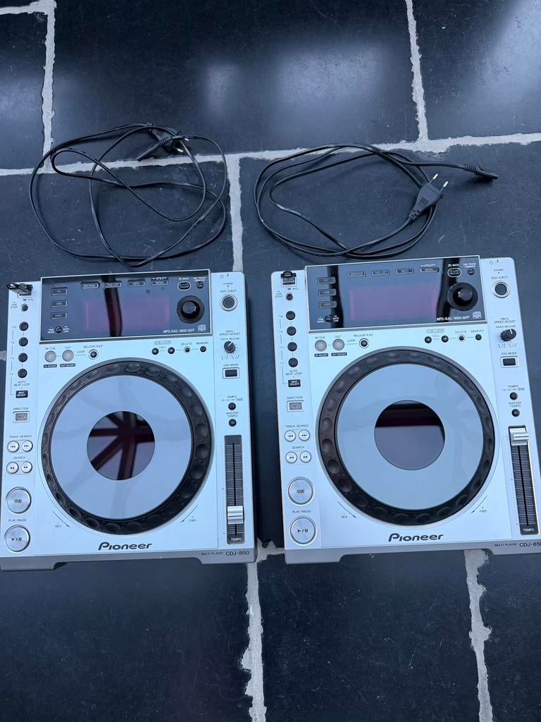Set van 2 pioneer cdj’s 850, Muziek en Instrumenten, Dj-sets en Draaitafels, Ophalen of Verzenden, Gebruikt, Dj-set, Pioneer