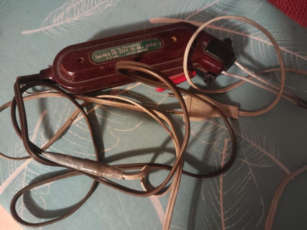 Fer a souder Vintage fonctionnel, Enlèvement