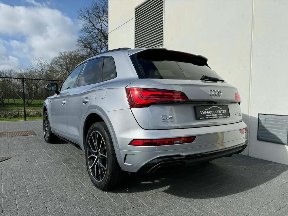 Audi Q5 50TFSIe PHEV (2.0) 265PK PANO DAK S-LINE QUATTRO, Auto's, Automaat, Gebruikt, 4 cilinders, Leder