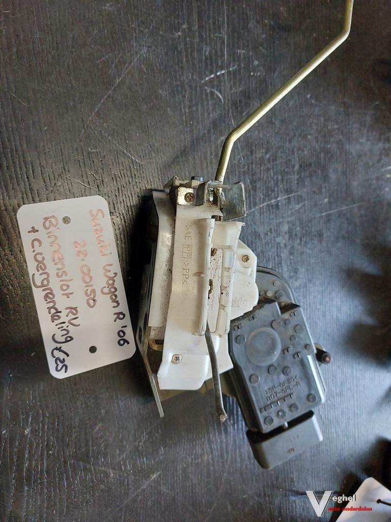 Suzuki Wagon R binnenslot RV met centrale vegrendeling '06, Gebruikt, -, -, Ophalen of Verzenden