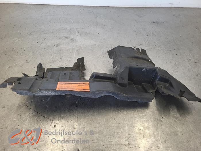 Luchtgeleider van een Peugeot Expert, Auto-onderdelen, Motor en Toebehoren, Peugeot, Gebruikt, 3 maanden garantie, Ophalen of Verzenden