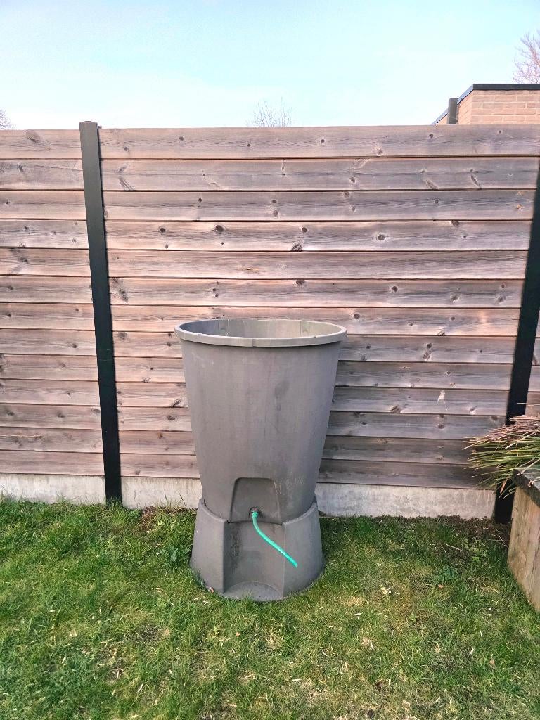 Regenton, Ophalen, Kunststof, Gebruikt, Met kraantje