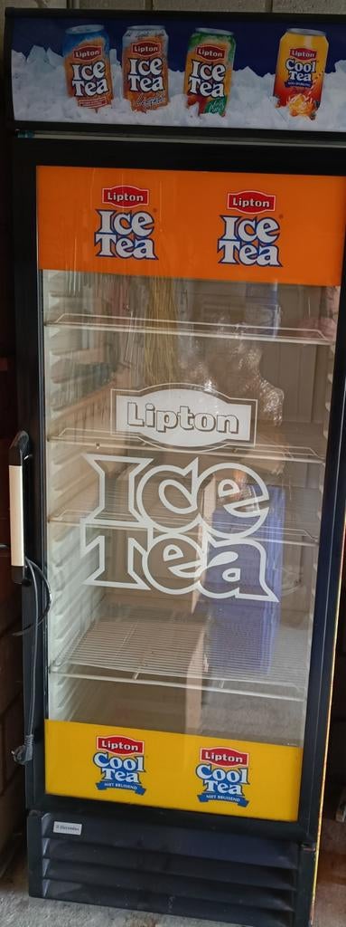 Ice tea koelkast, Ophalen