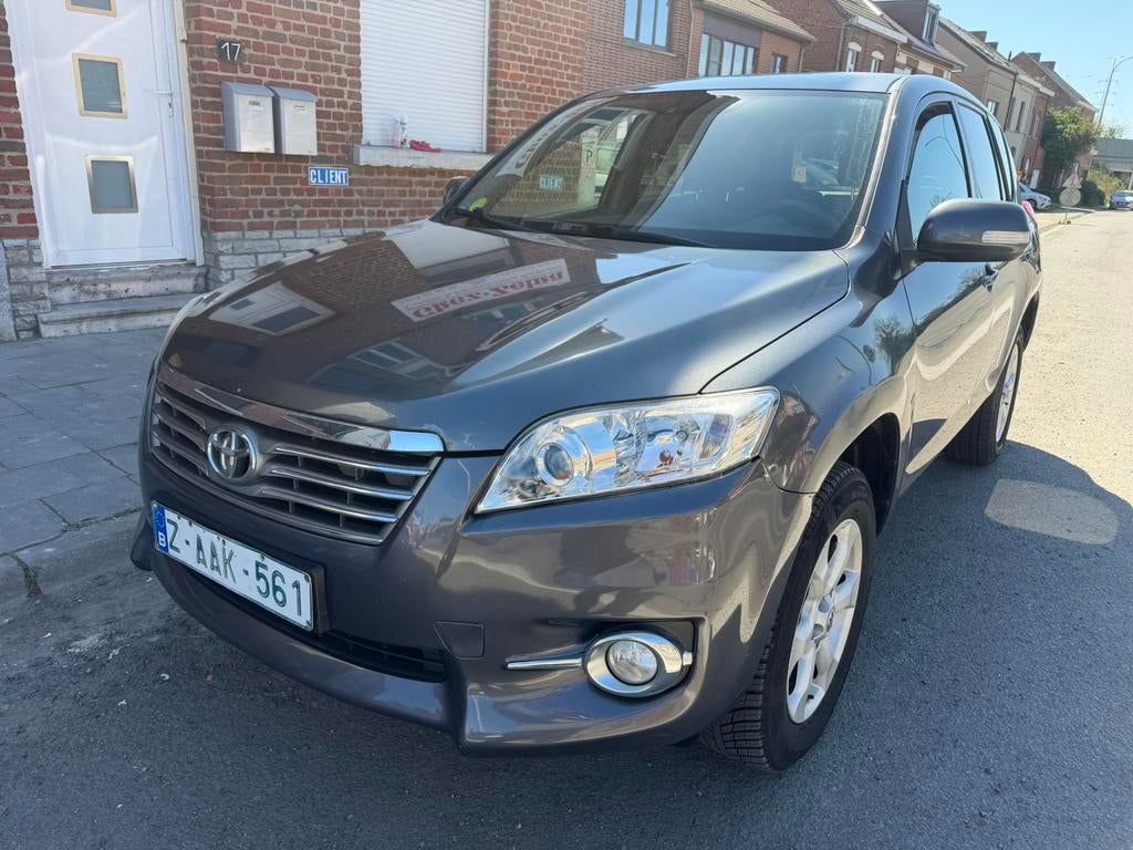 Toyota rav4 2.2 D4D, Auto's, Toyota, Rav4, Achteruitrijcamera, Diesel, Handgeschakeld, Ophalen