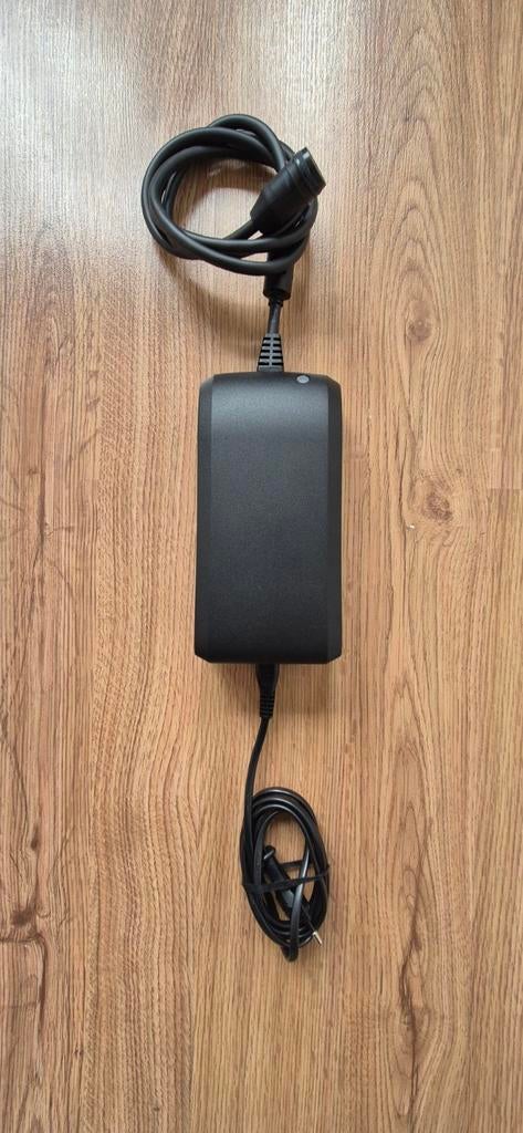 Stromer oplader CR246, Audio, Tv en Foto, Ophalen