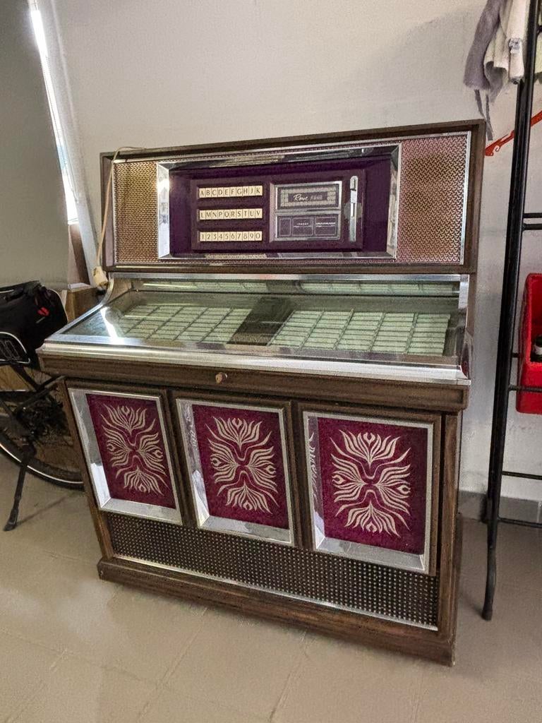 Jukebox, Verzamelen, Automaten | Jukeboxen, Ophalen, Gebruikt, Met singles