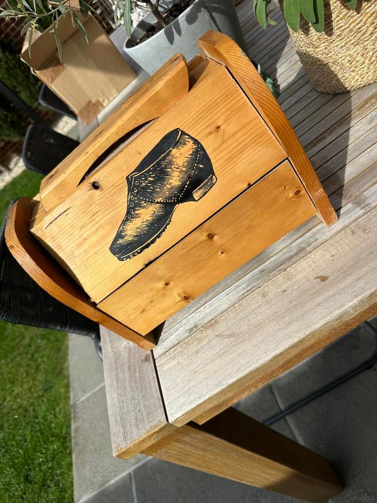 Boîte à cirage à chaussures vintage en bois, Enlèvement