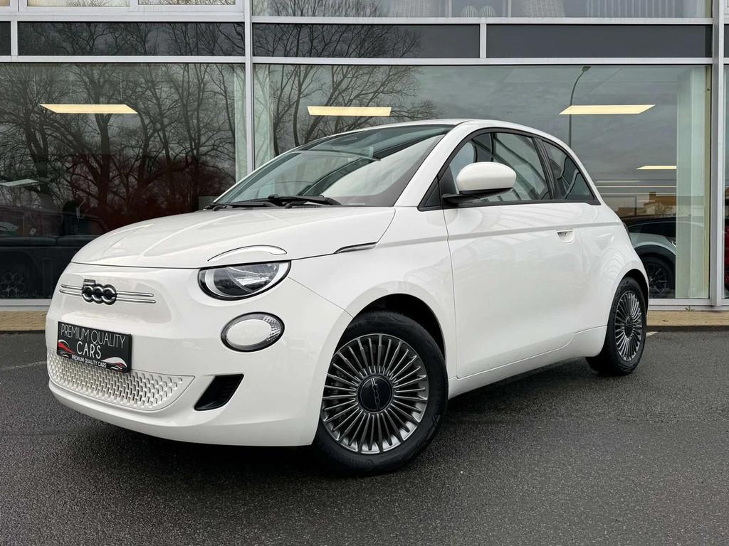 Fiat 500 500e 42Kwh / Icon / CARPLAY / NAVI / CRUISCONTROL /, Autos, Achat, 87 kW, Entreprise, Berline