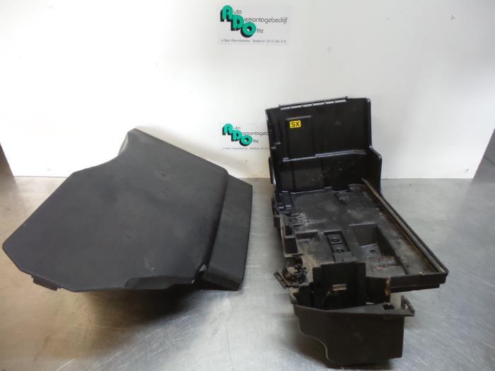 Accubak van een Opel Vectra (Vectra C 02-), Auto-onderdelen, Gebruikt, -, -, Opel