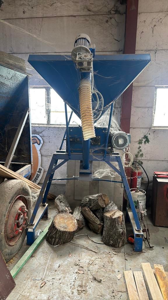 Graanmolen, Dieren en Toebehoren, Runderen