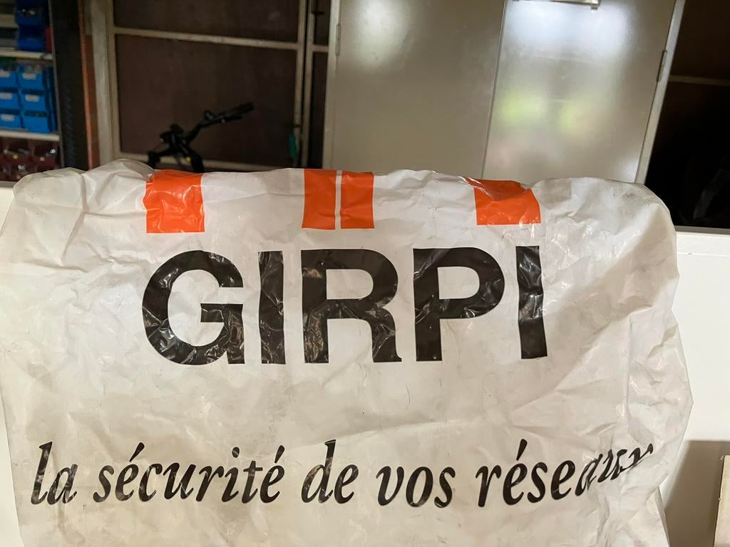 Girpi persluchtkoppelingen, Ophalen, Nieuw