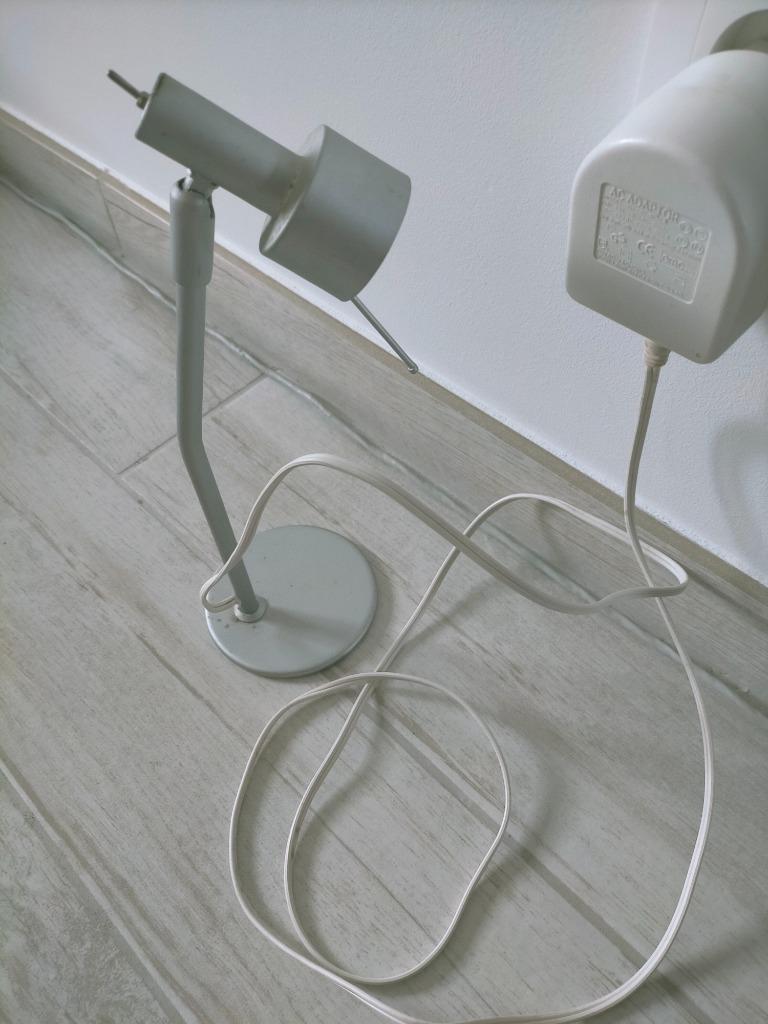 2 lampes de chevet Ikéa., Enlèvement ou Envoi, Utilisé, Métal, Moins de 50 cm